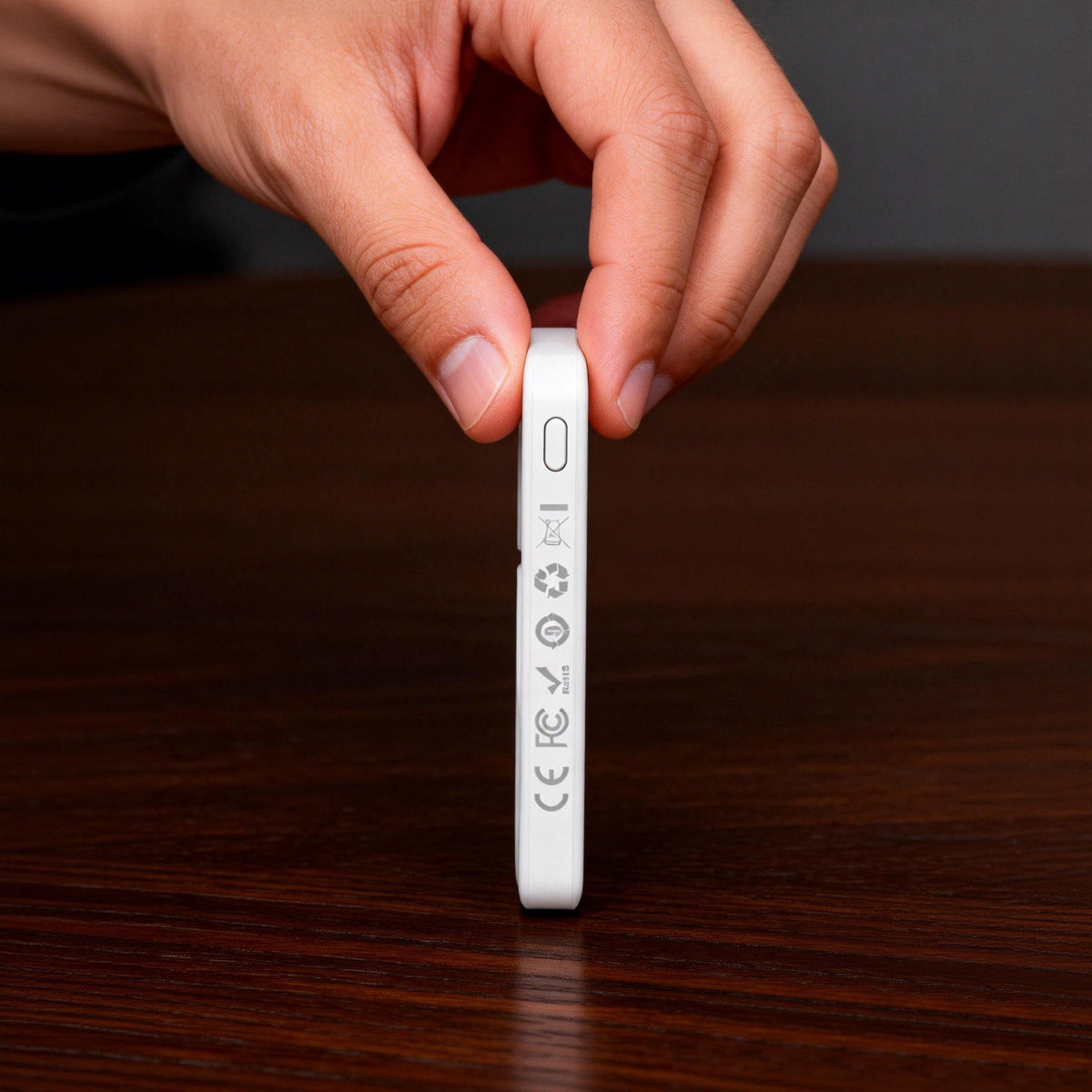 budi Slim Mag-E 5,000 mAh Power Bank – view 6