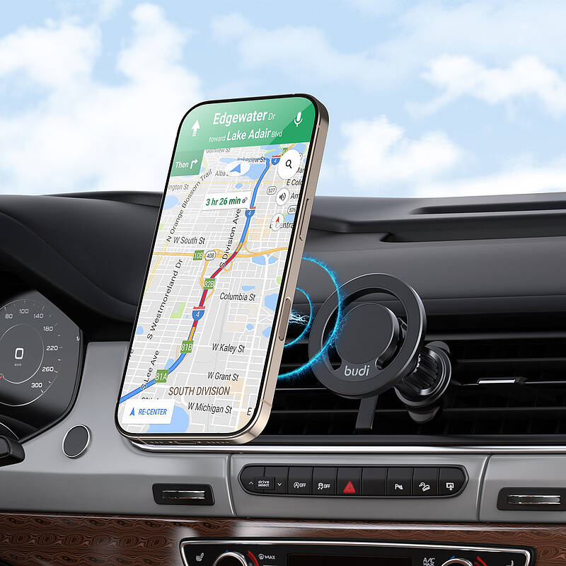 budi Dual Mag-e Car Mount + Mag-e Charger